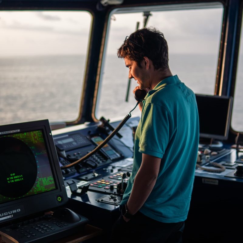 Personeel binnenvaart matroos bemanning schip vacature bemiddeling ShipCrew 11-2